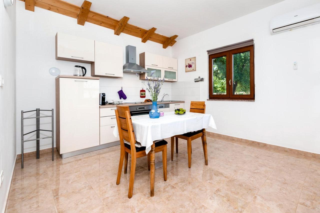 House Lena - 800 M From The Sea Rovinj